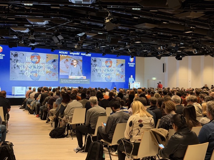 ACOLONO team at DrupalCon Vienna booth